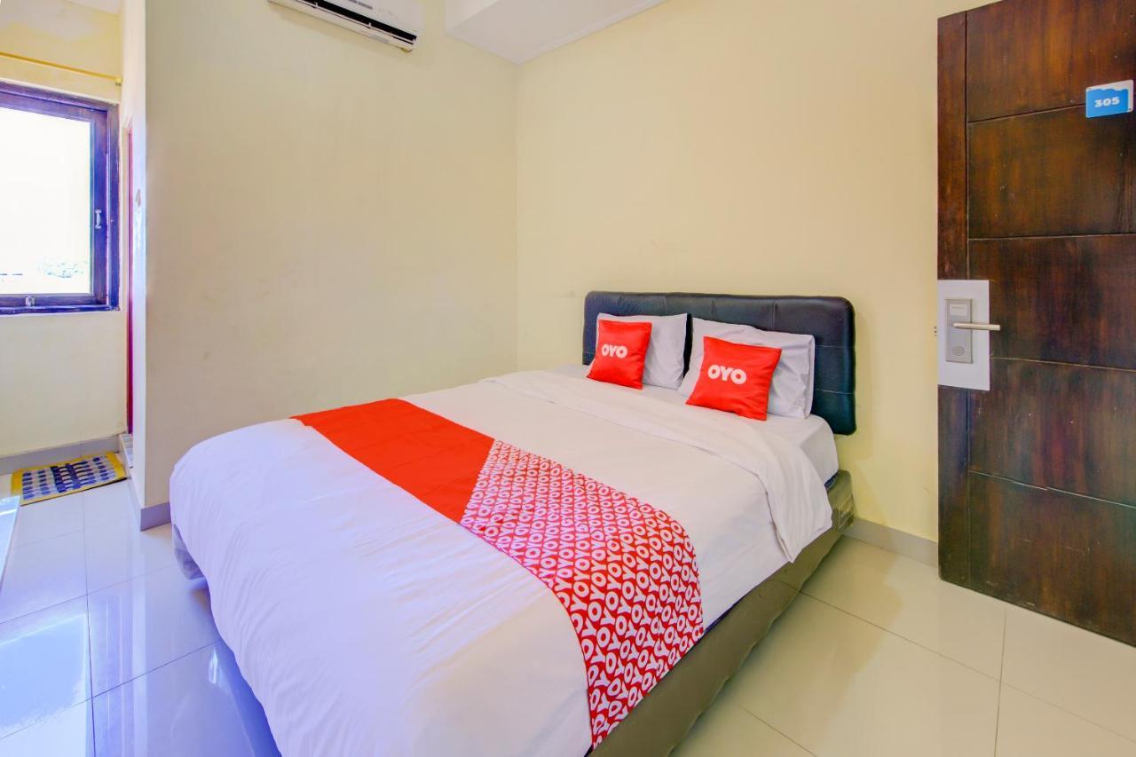 Oyo 3791 Hotel Kja Tegal  Exterior photo